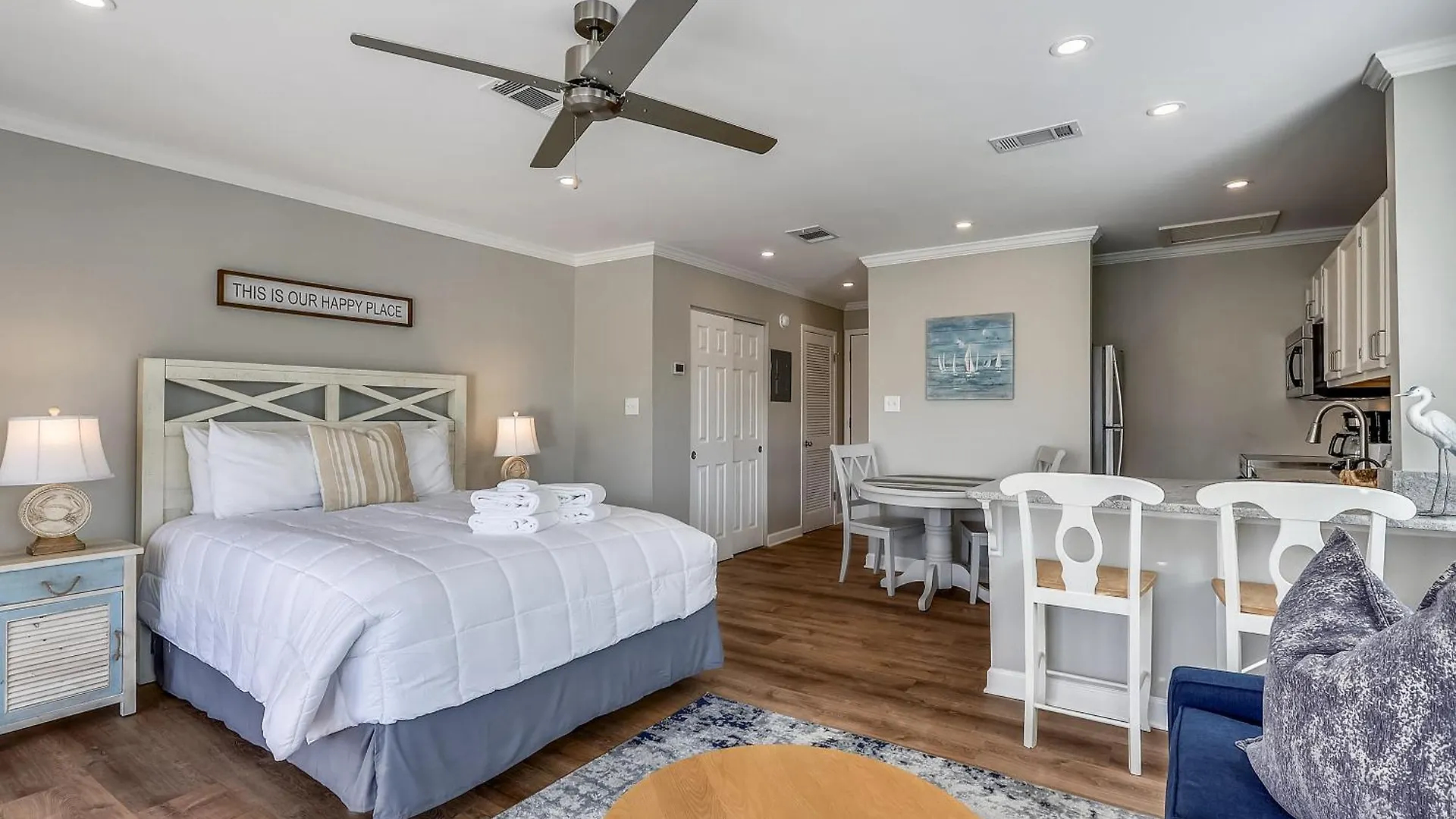 Sandpiper Cove 8208- By Holiday Isle Properties Destin Apartment