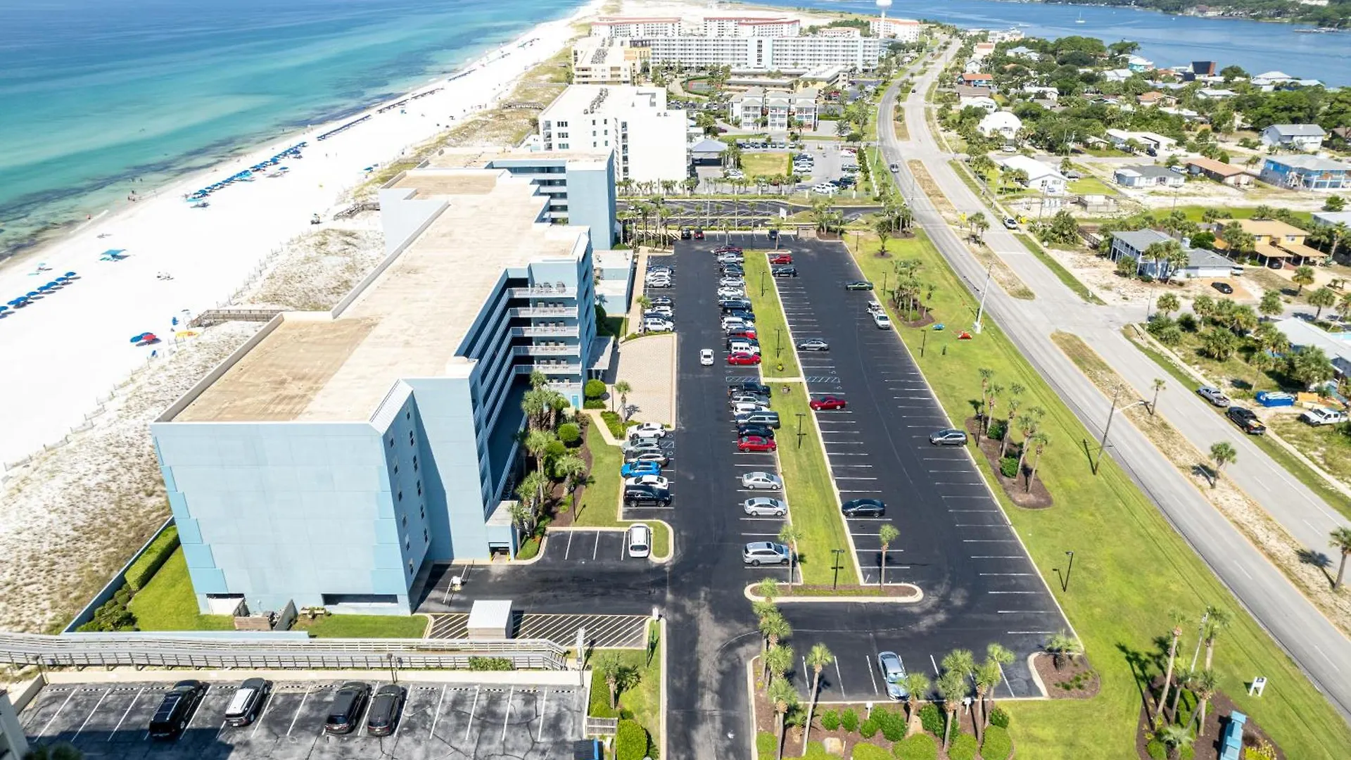 Sandpiper Cove 8208- By Holiday Isle Properties Destin United States