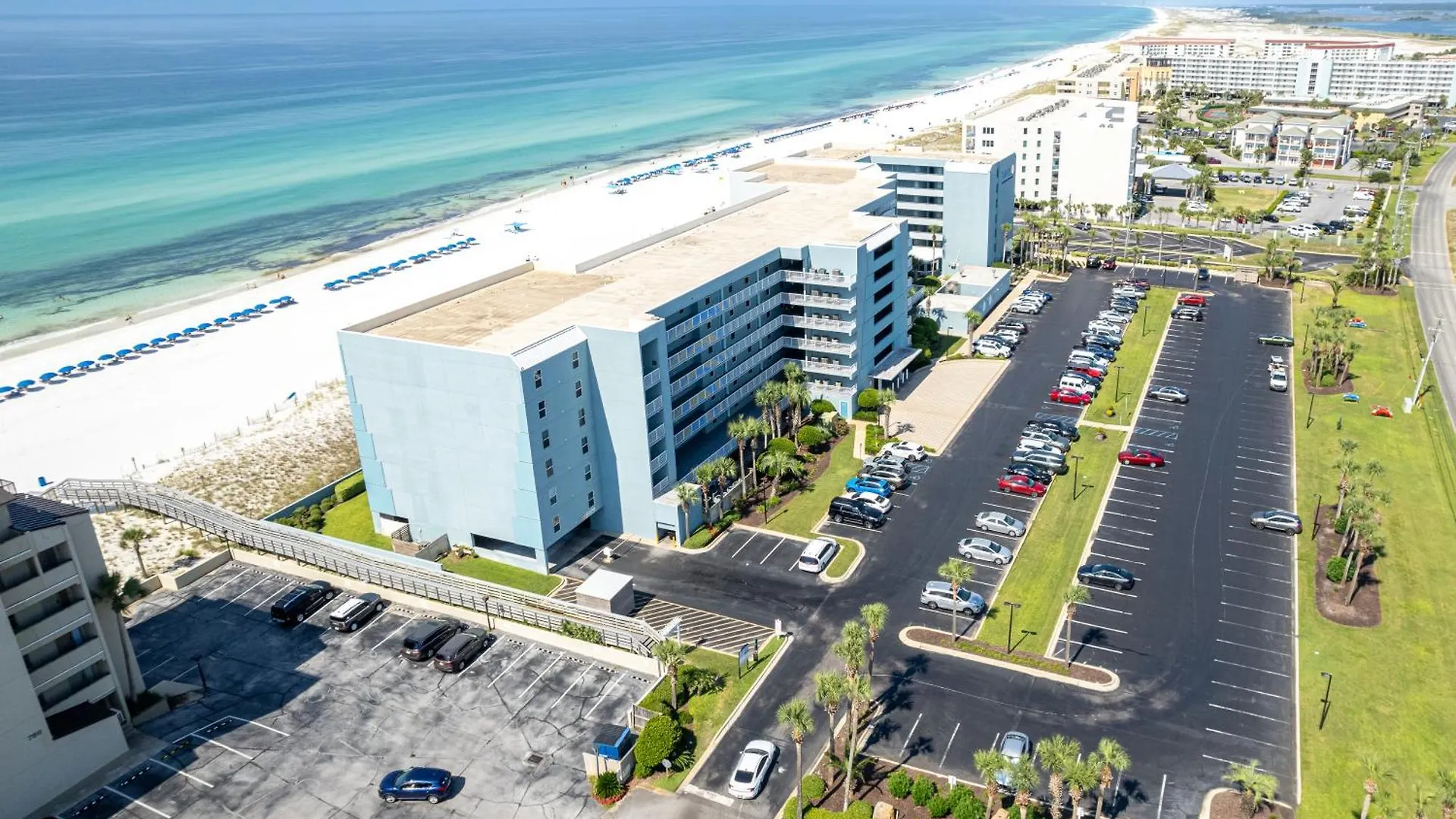 Sandpiper Cove 8208- By Holiday Isle Properties Destin Apartment