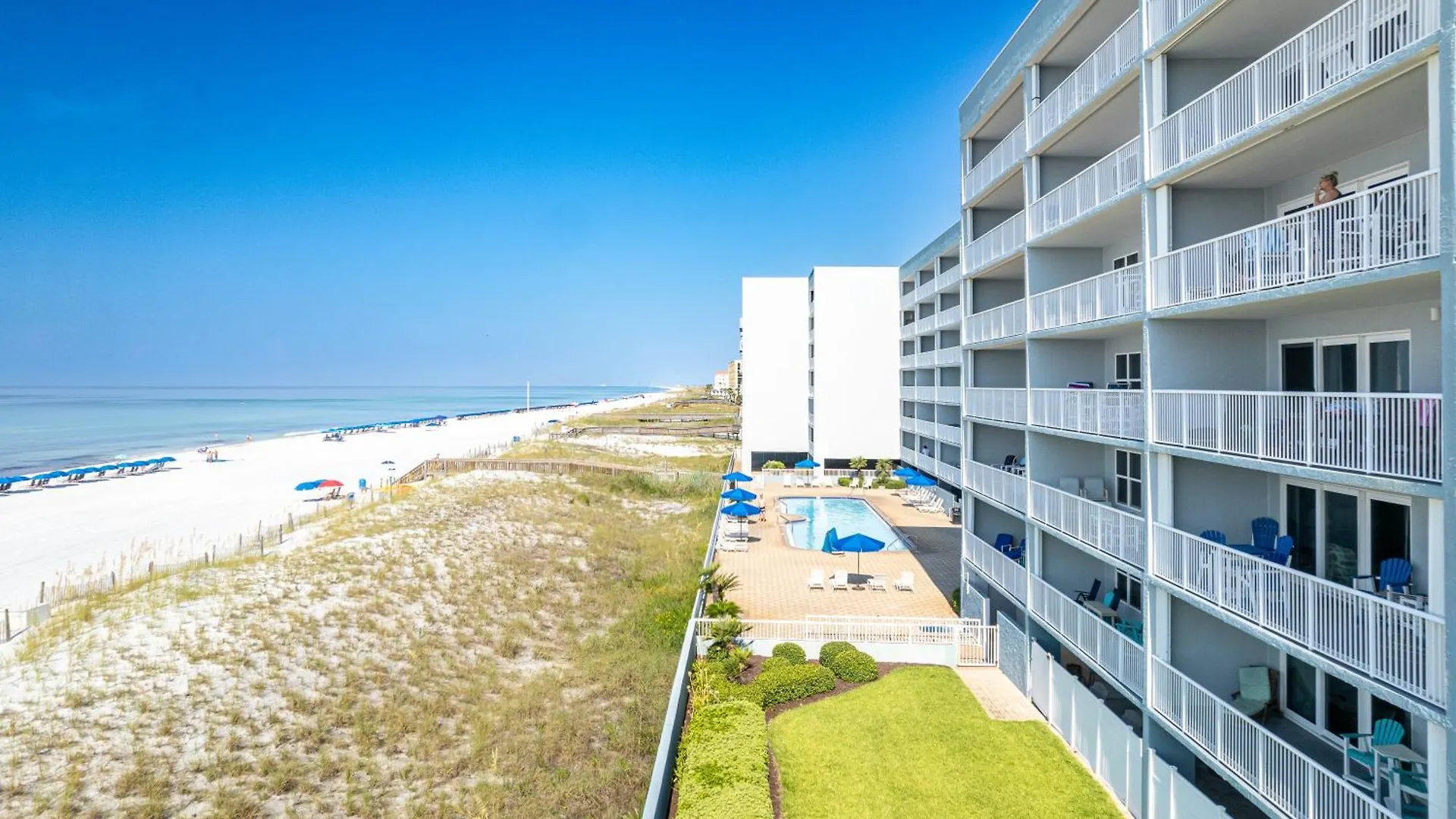 Sandpiper Cove 8208- By Holiday Isle Properties Destin Apartment