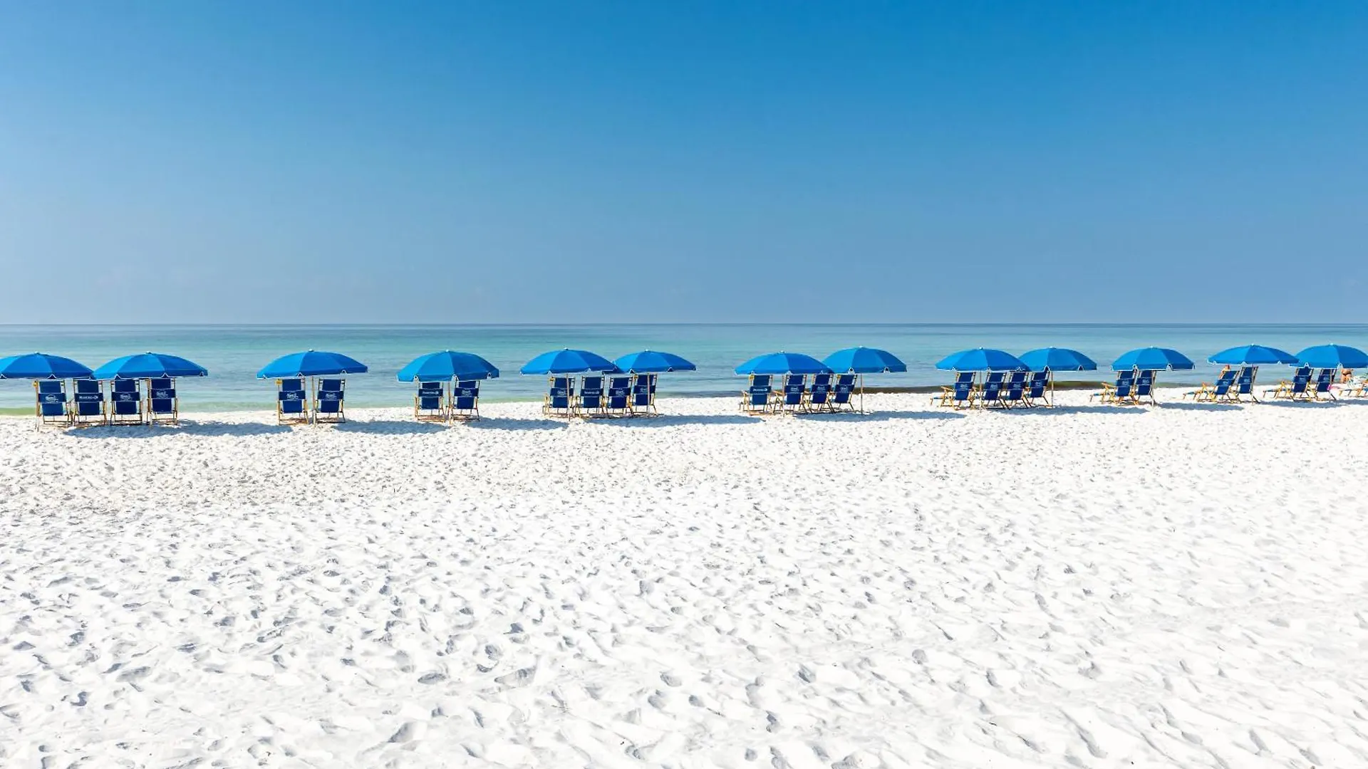 Sandpiper Cove 8208- By Holiday Isle Properties Destin