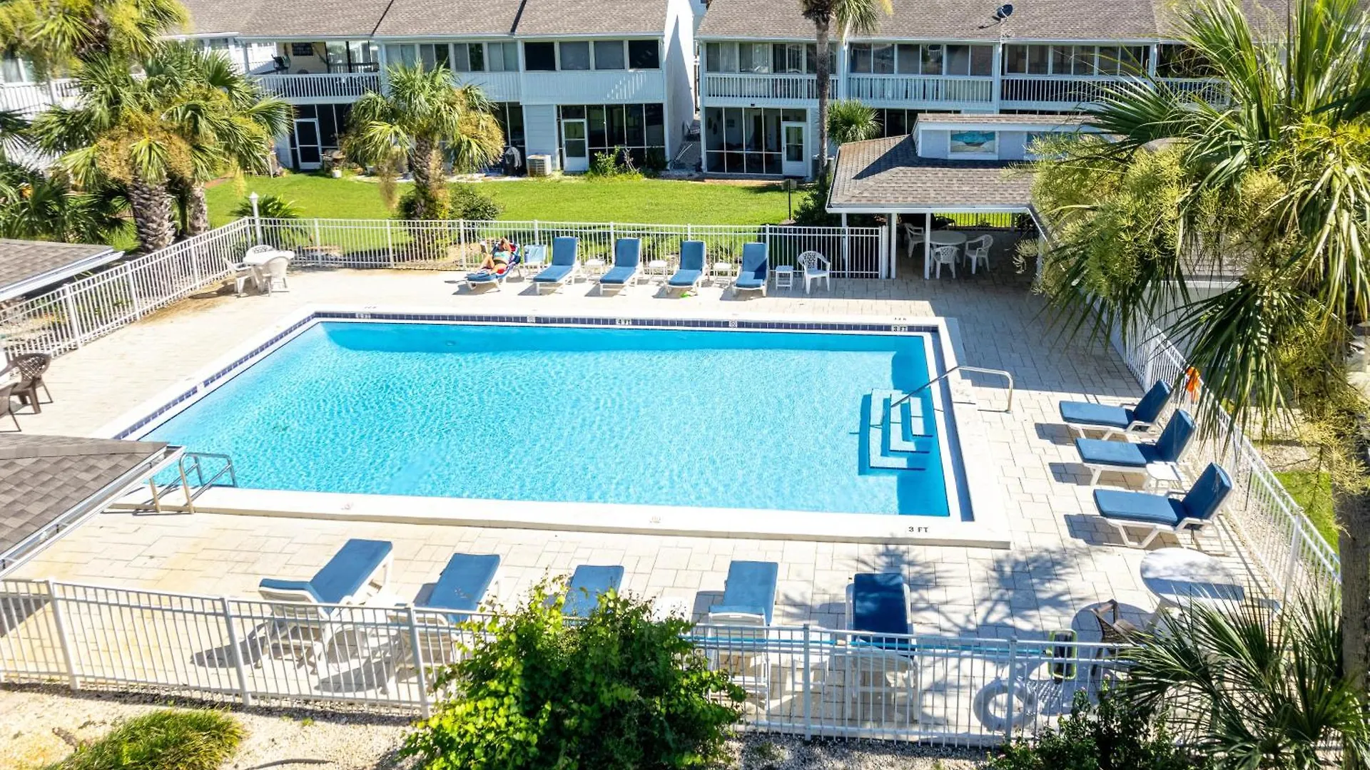 Apartment Sandpiper Cove 8208- By Holiday Isle Properties Destin